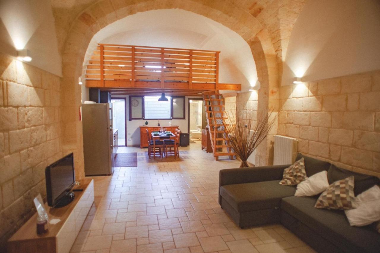 Apartamento Dimora Dei Nonni Bari Exterior foto